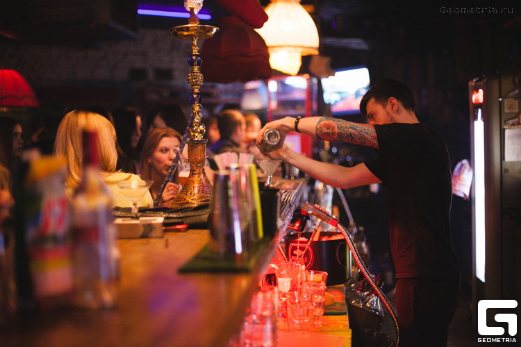 Жыныстық қатынас кезінде жыныс мүшесі қынаптан сырғып шығады