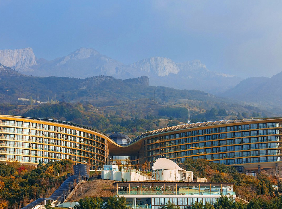 "MRIYA Resort & SPA"
