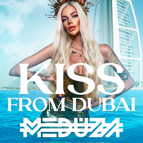 Kiss from Dubai