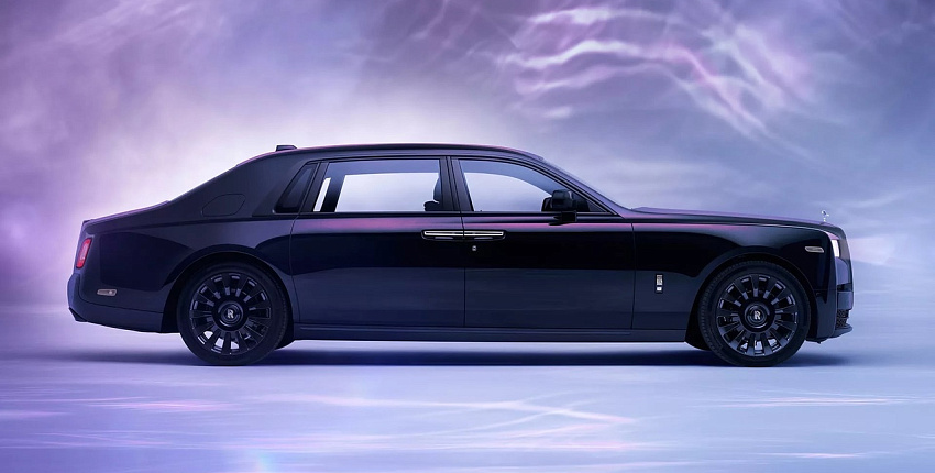 Айрис ван Херпен разработала дизайн автомобиля Rolls-Royce