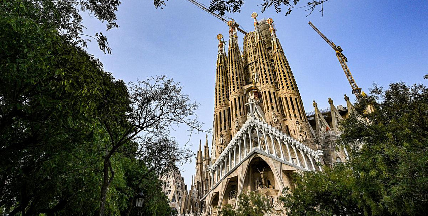 Храм Саграда Фамилия в Барселоне достроят в 2026 году — через 144 года после начала работ