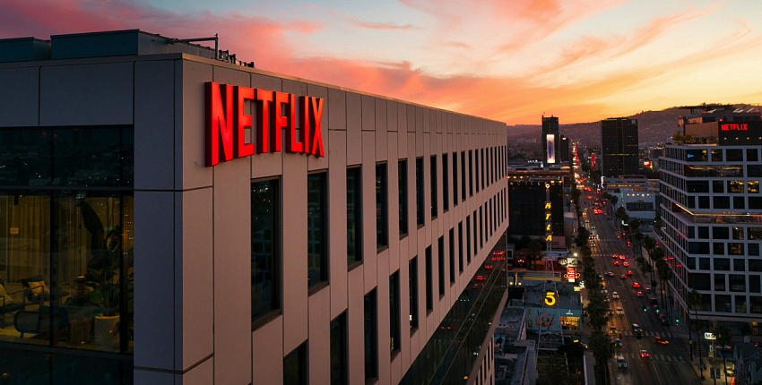 Netflix откроет развлекательные торговые комплексы